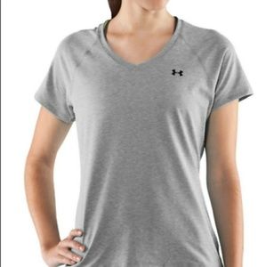 Under Armour Women's Threadborne Train Twist V-Nec
